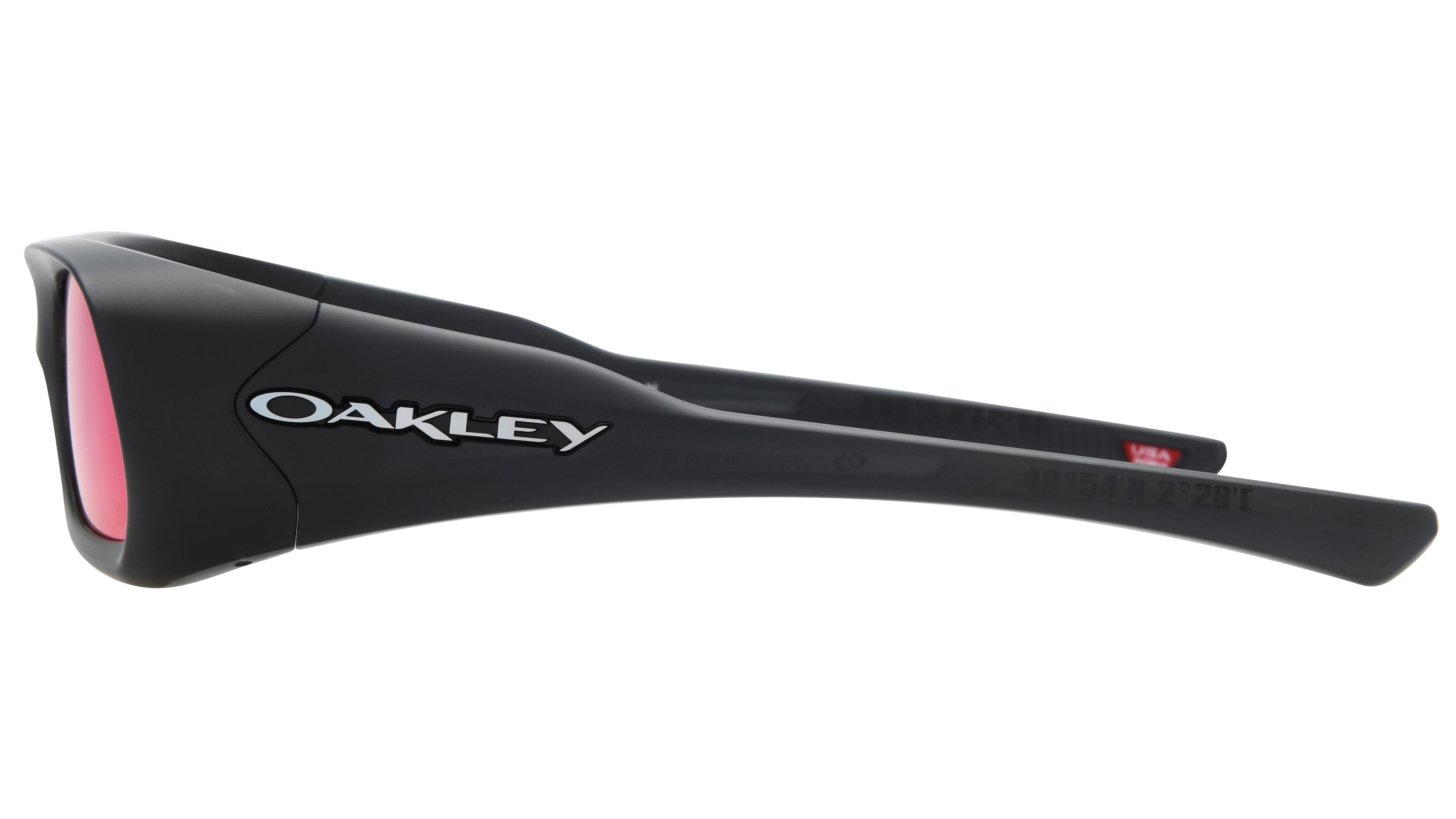 Lunettes de soleil Oakley Mixte Noir Rectangle 0Oo9520 Gauche