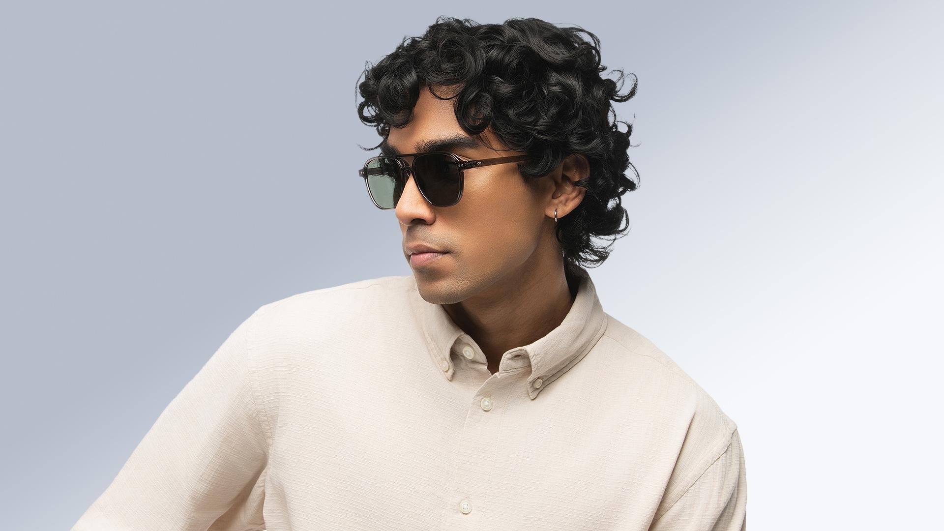 Lunettes de soleil Signature Krys Homme Gris Aviateur Skj2512-B Trois-Quart
