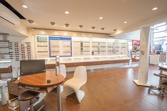 opticien galerie nationale tours